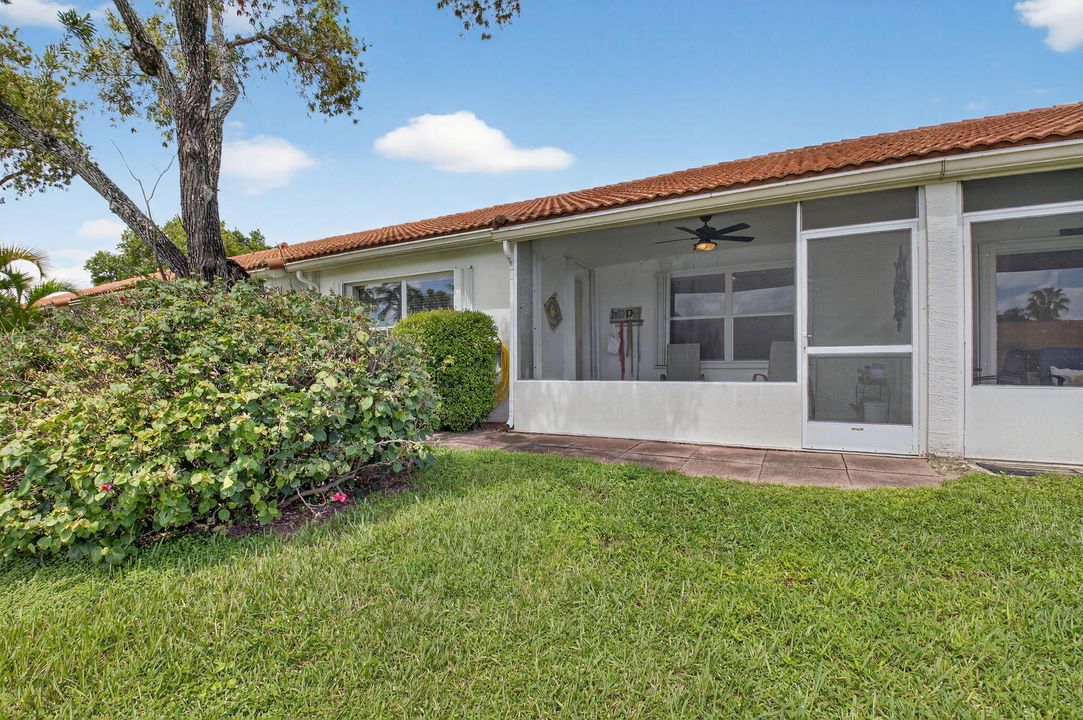 合同活跃: $419,000 (2 贝兹, 2 浴室, 1378 平方英尺)