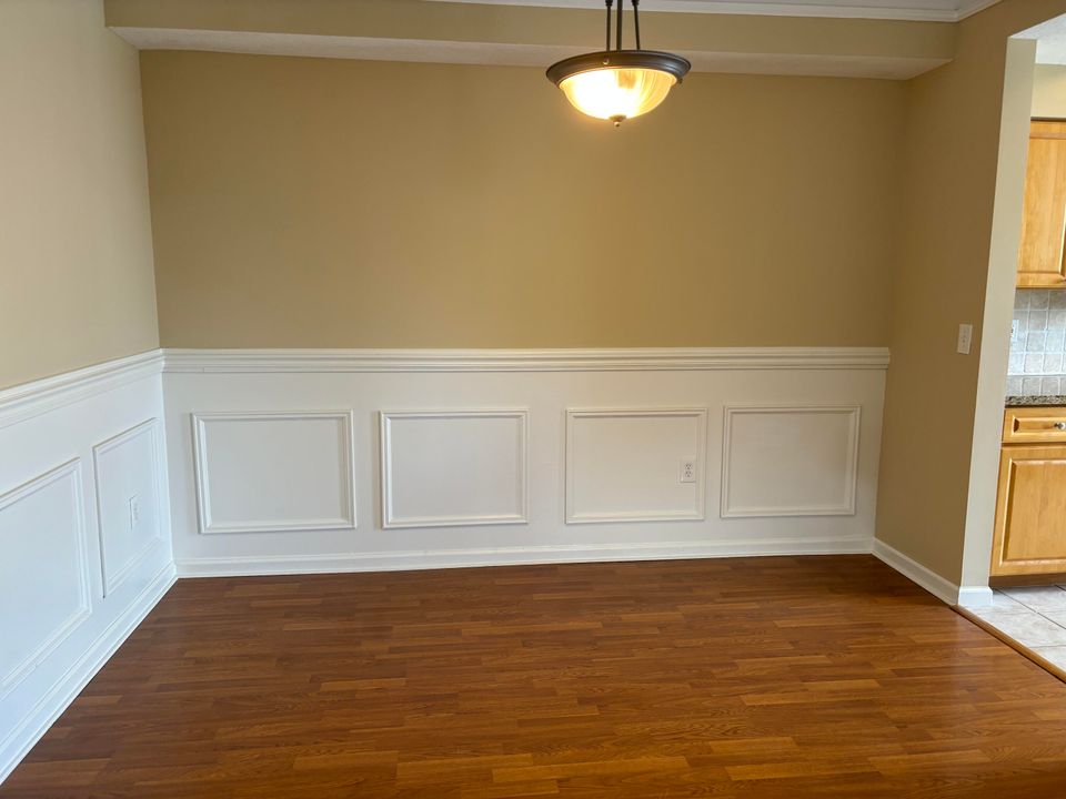 出租: $2,800 (2 贝兹, 2 浴室, 1414 平方英尺)