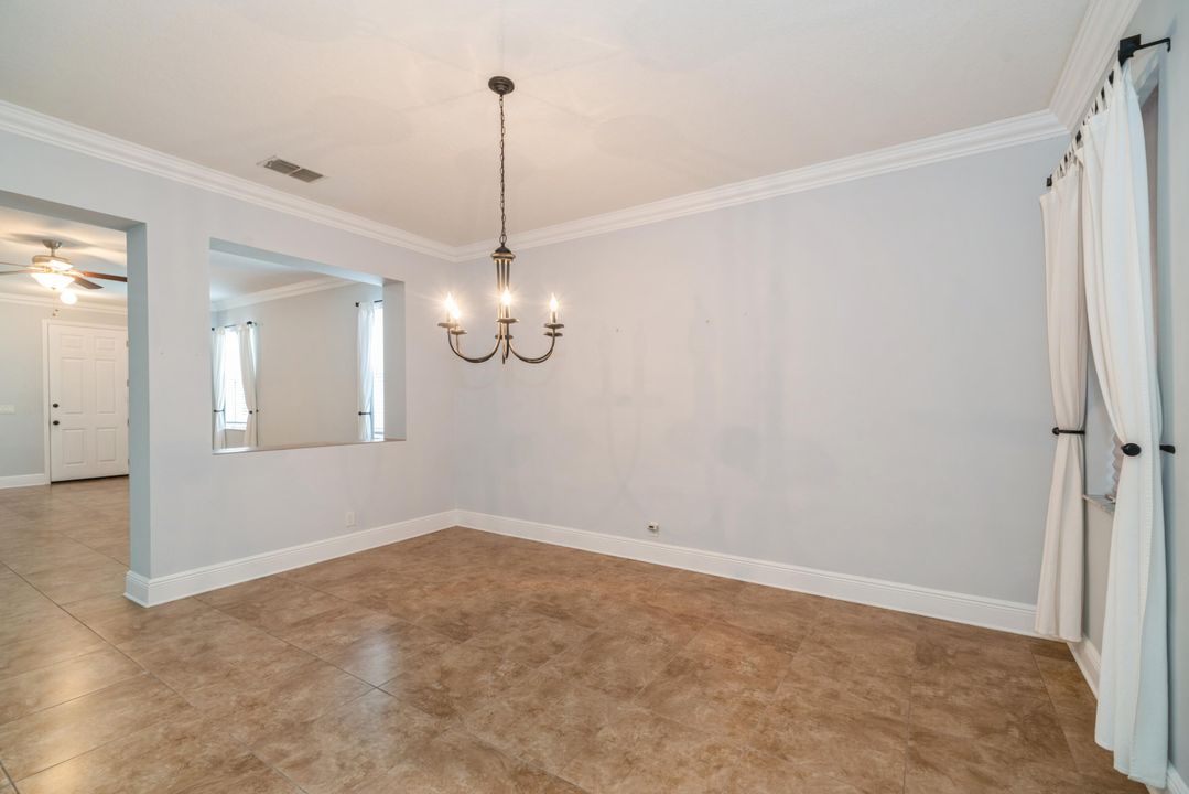 En Renta: $2,850 (3 camas, 2 baños, 1622 Pies cuadrados)