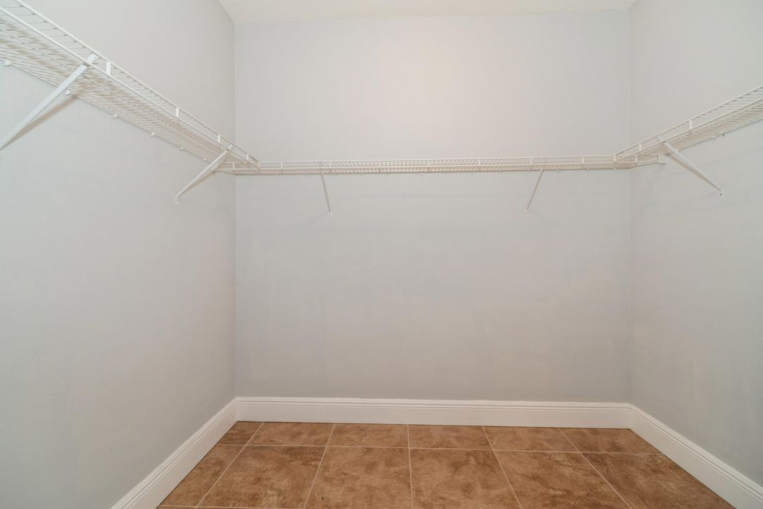 En Renta: $2,850 (3 camas, 2 baños, 1622 Pies cuadrados)