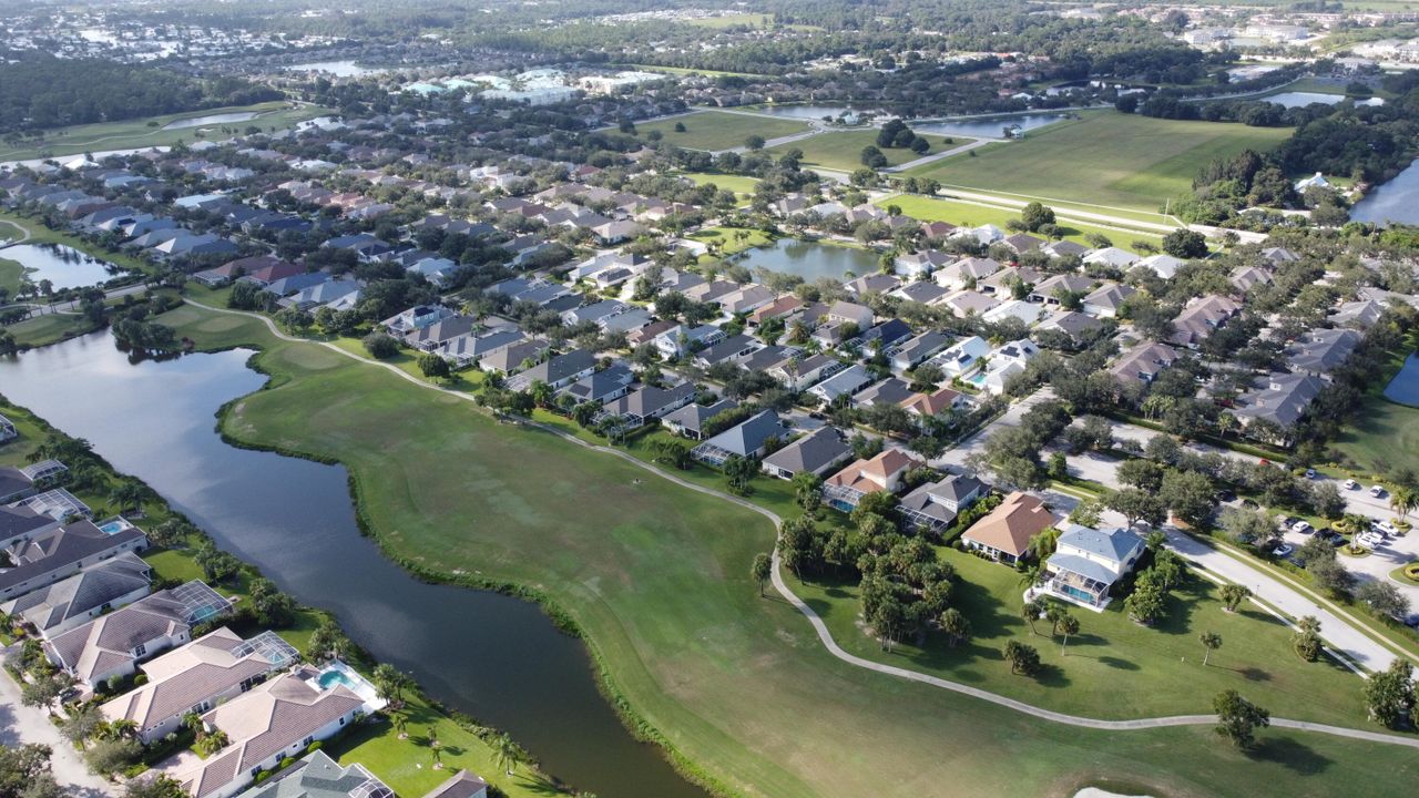 En Renta: $2,850 (3 camas, 2 baños, 1622 Pies cuadrados)