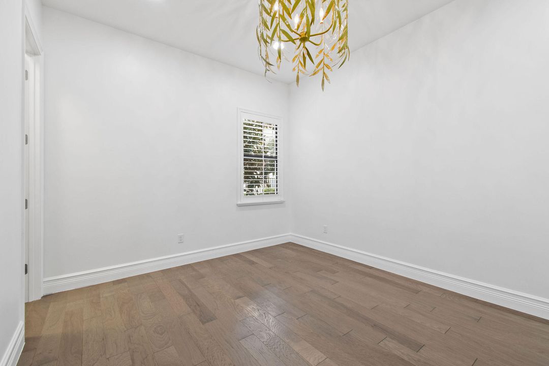 Activo con contrato: $1,999,999 (5 camas, 6 baños, 4783 Pies cuadrados)