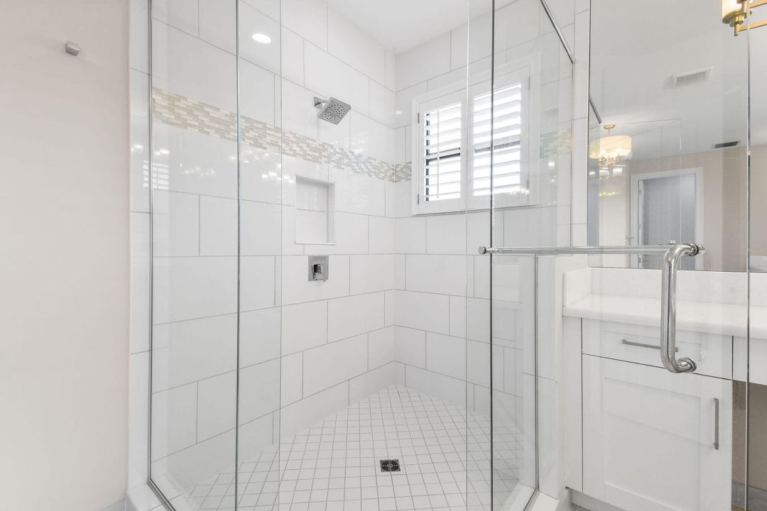 Activo con contrato: $1,999,999 (5 camas, 6 baños, 4783 Pies cuadrados)