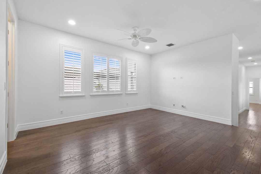 Activo con contrato: $1,999,999 (5 camas, 6 baños, 4783 Pies cuadrados)