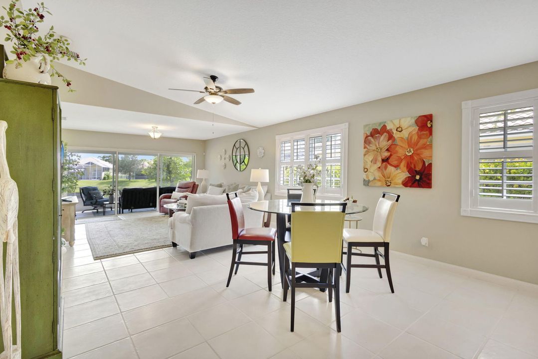 Active With Contract: $325,000 (2 beds, 2 baths, 1680 Square Feet)