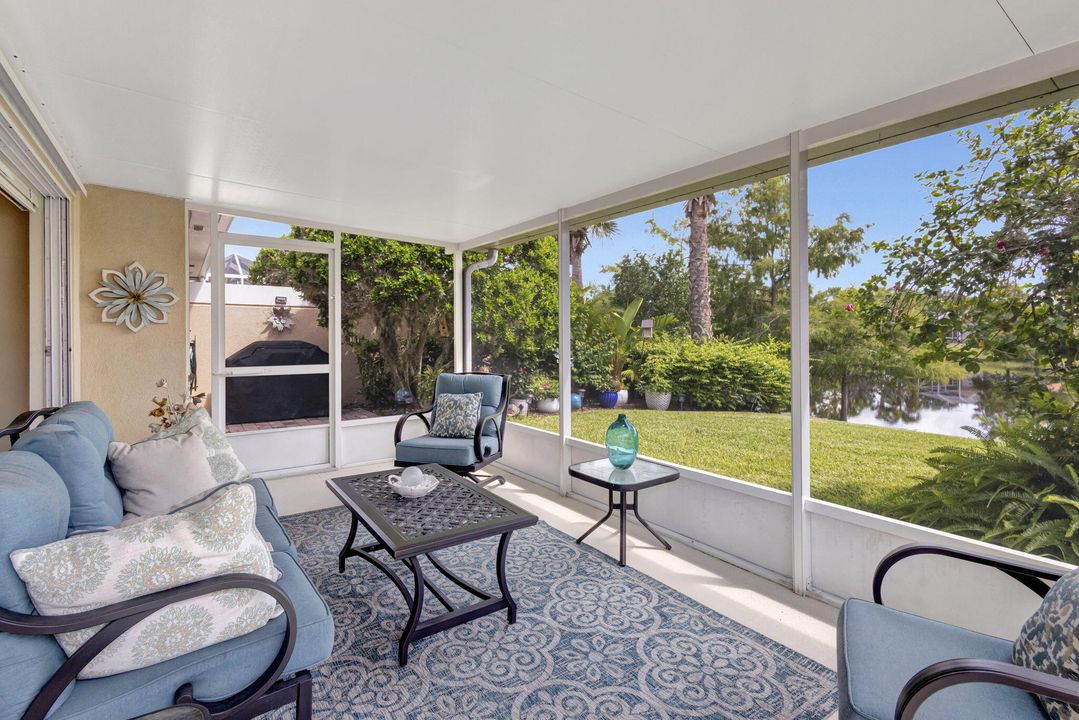 Active With Contract: $325,000 (2 beds, 2 baths, 1680 Square Feet)