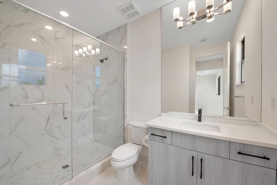 For Sale: $1,899,000 (5 beds, 7 baths, 4605 Square Feet)