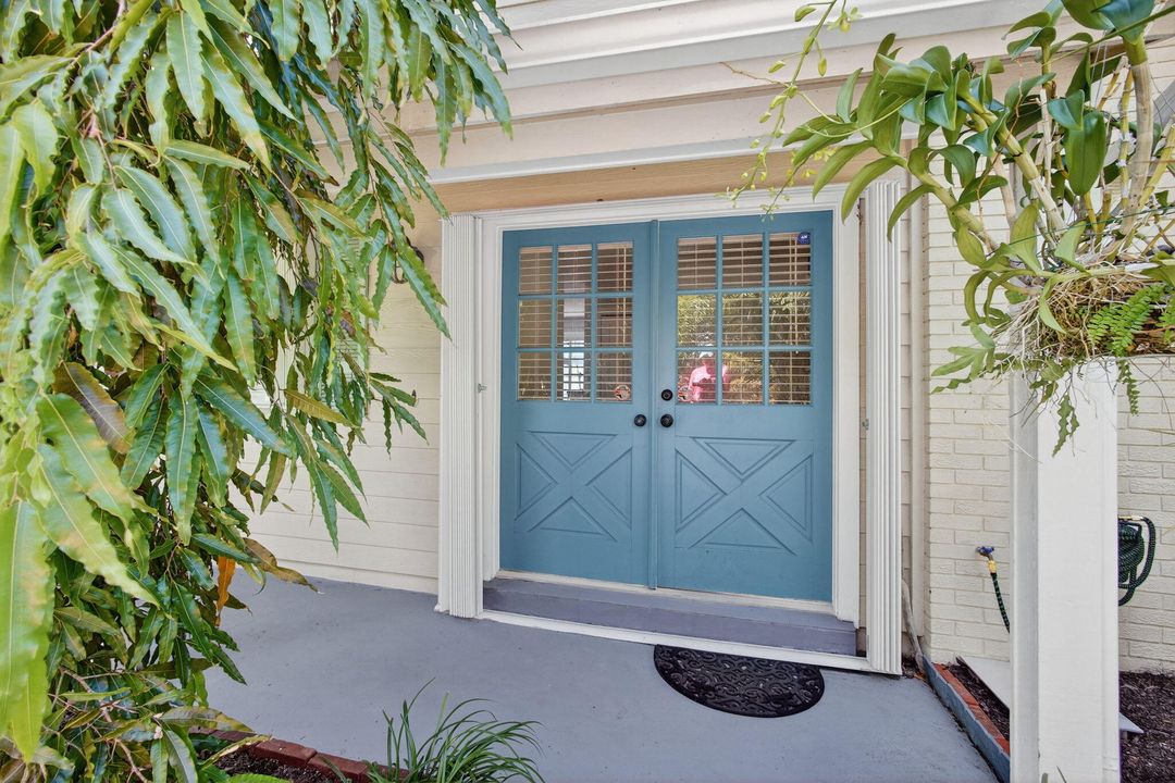 出租: $6,000 (3 贝兹, 2 浴室, 1866 平方英尺)