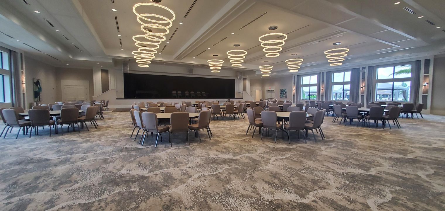 Active With Contract: $665,000 (3 beds, 2 baths, 2580 Square Feet)