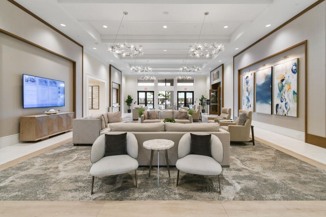 Active With Contract: $665,000 (3 beds, 2 baths, 2580 Square Feet)