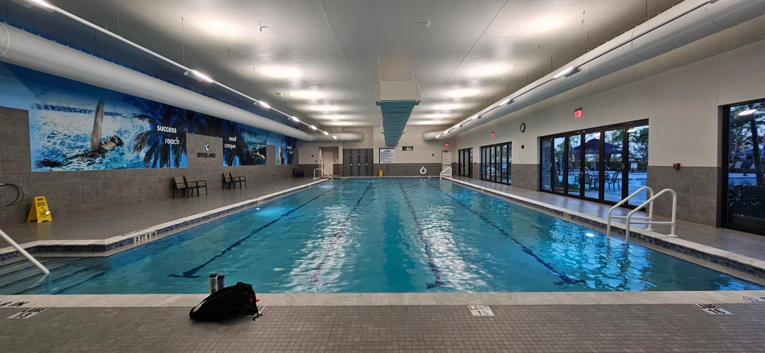 Active With Contract: $665,000 (3 beds, 2 baths, 2580 Square Feet)