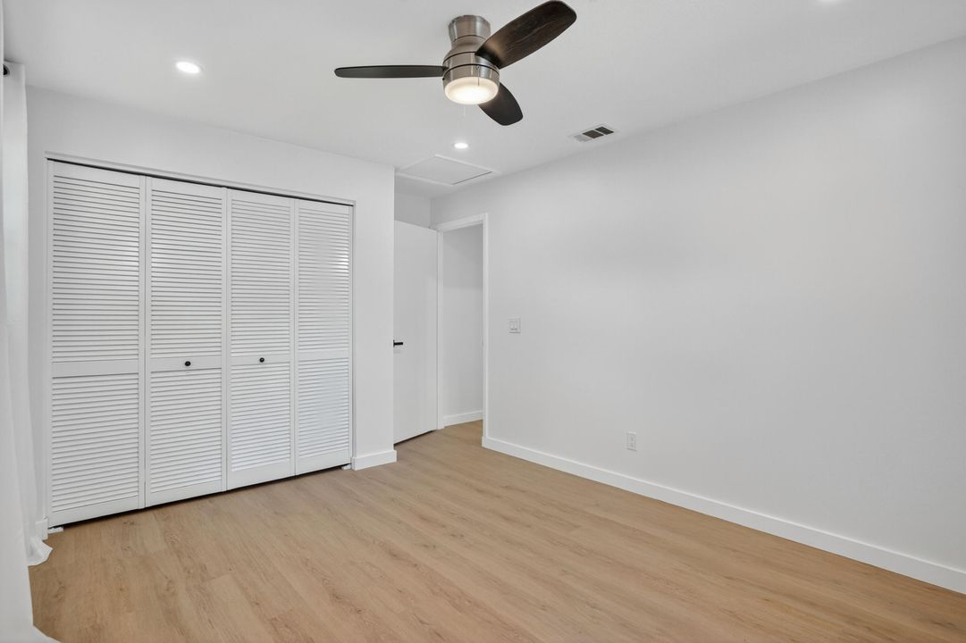 Active With Contract: $459,000 (3 beds, 2 baths, 1554 Square Feet)