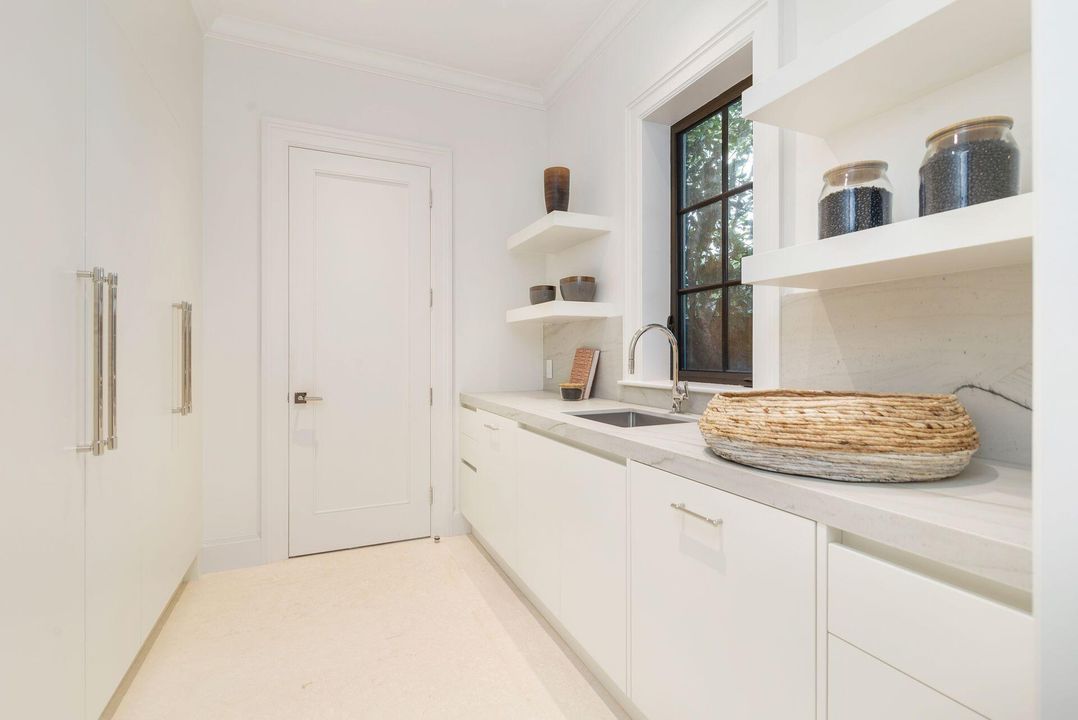 En Venta: $8,990,000 (6 camas, 7 baños, 5893 Pies cuadrados)