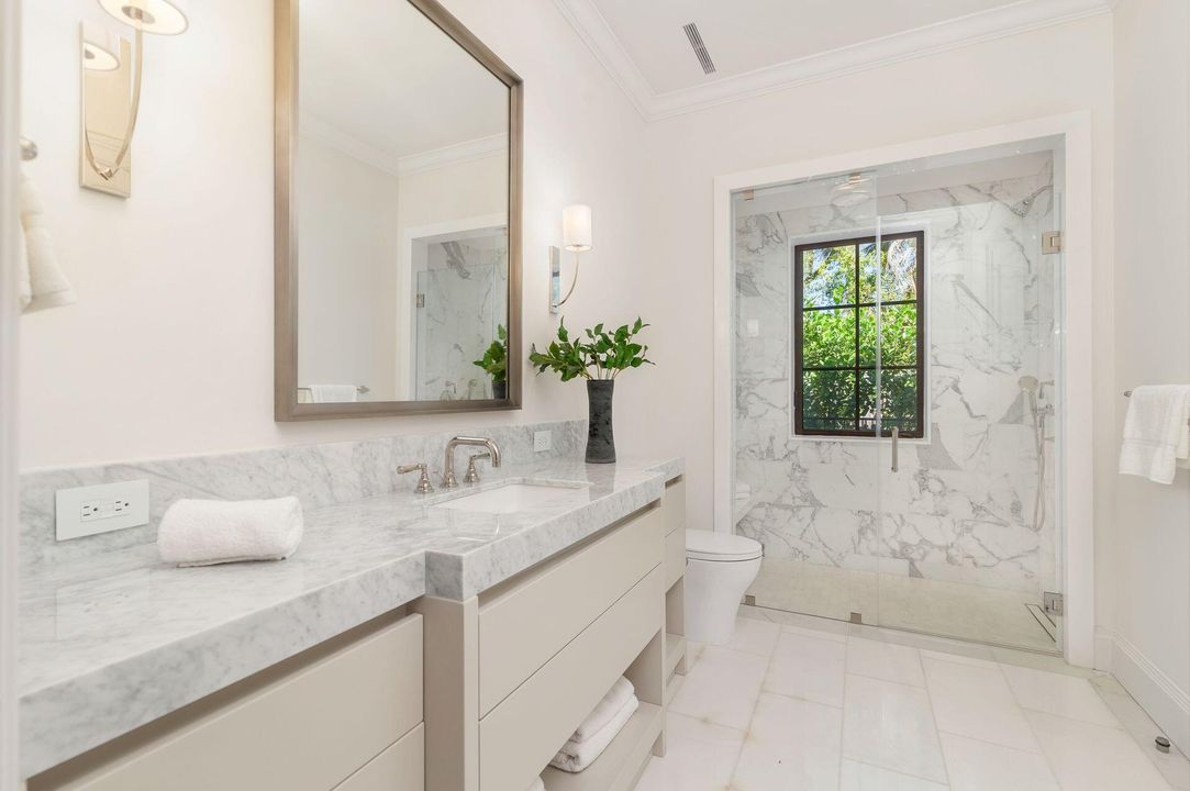 En Venta: $8,990,000 (6 camas, 7 baños, 5893 Pies cuadrados)