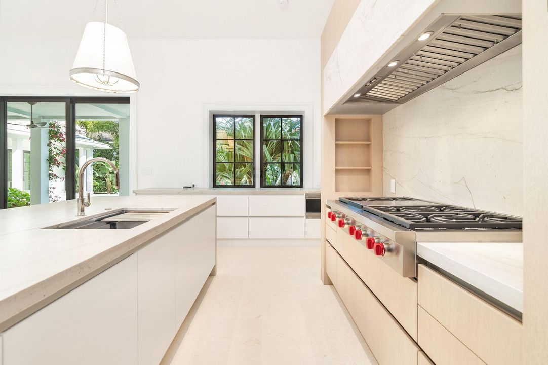 En Venta: $8,990,000 (6 camas, 7 baños, 5893 Pies cuadrados)