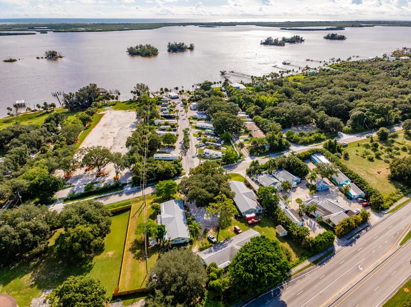 待售: $1,295,000 (0 贝兹, 0 浴室, 800 平方英尺)