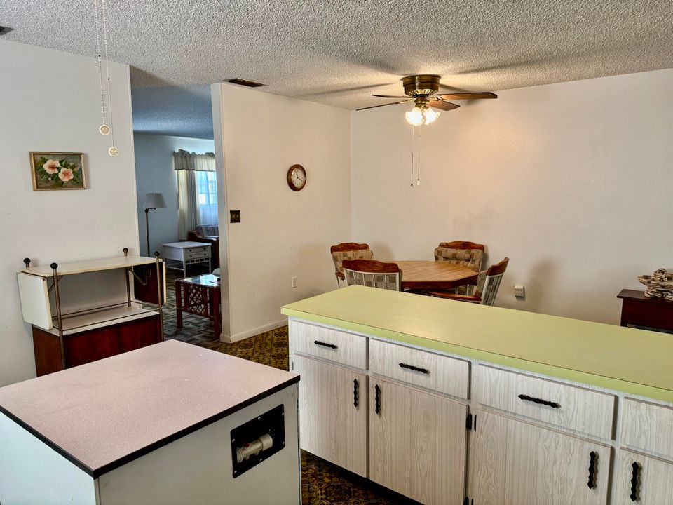 For Sale: $260,000 (3 beds, 2 baths, 2109 Square Feet)