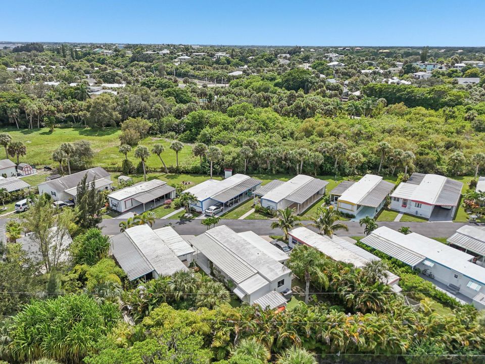 待售: $143,500 (3 贝兹, 1 浴室, 906 平方英尺)