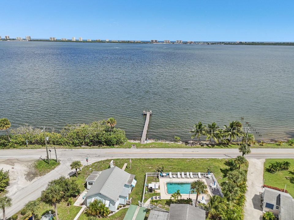 待售: $143,500 (3 贝兹, 1 浴室, 906 平方英尺)