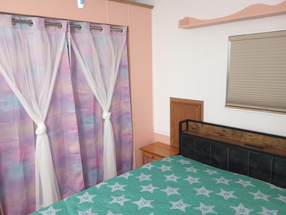 待售: $262,500 (2 贝兹, 1 浴室, 980 平方英尺)