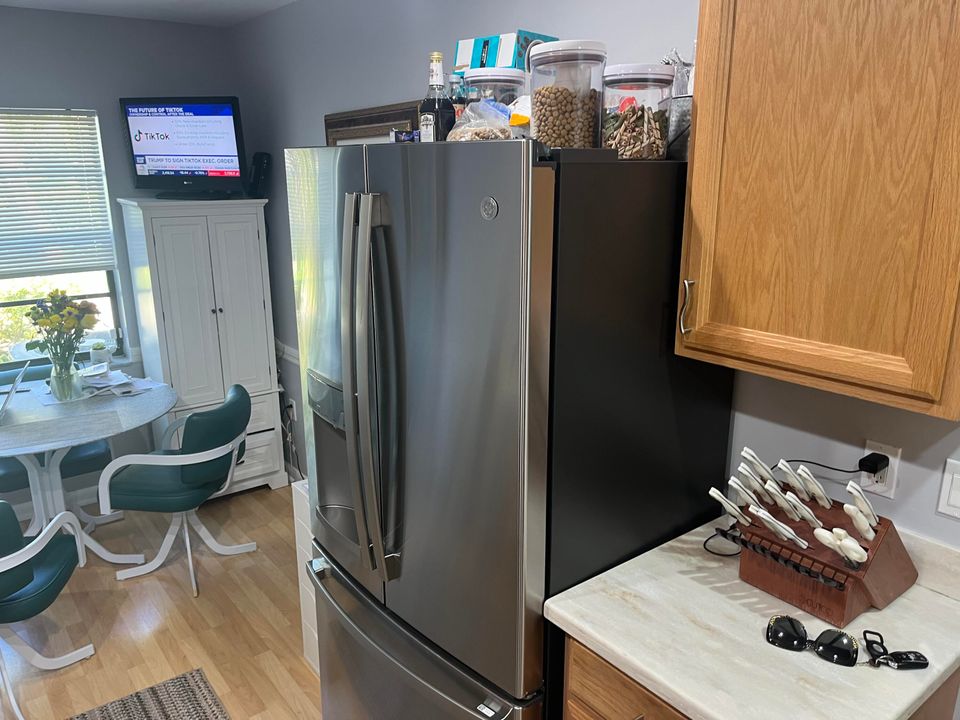 На продажу: $44,999 (2 спален, 2 ванн, 1383 Квадратных фут)