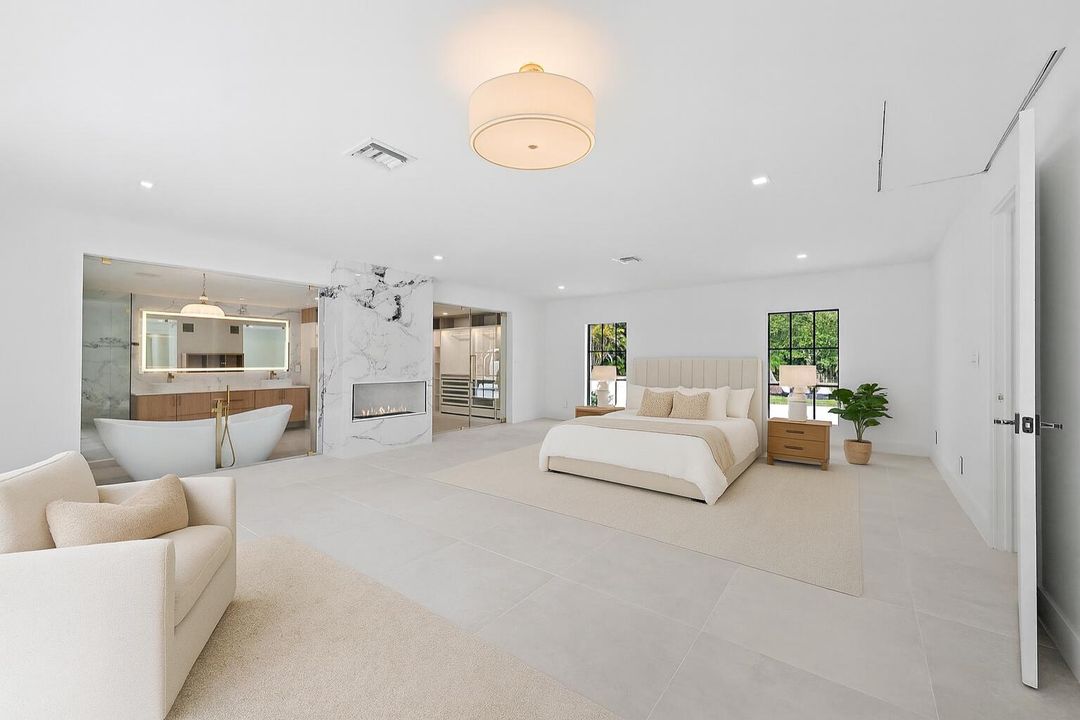 For Sale: $1,995,000 (4 beds, 4 baths, 3413 Square Feet)