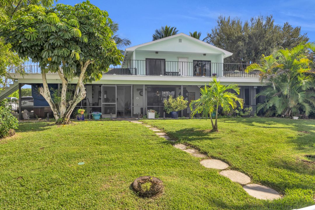 На продажу: $5,695,000 (4 спален, 3 ванн, 2801 Квадратных фут)