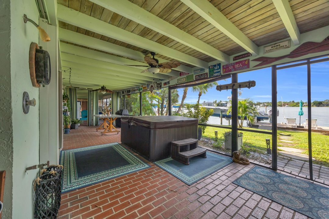 На продажу: $5,695,000 (4 спален, 3 ванн, 2801 Квадратных фут)