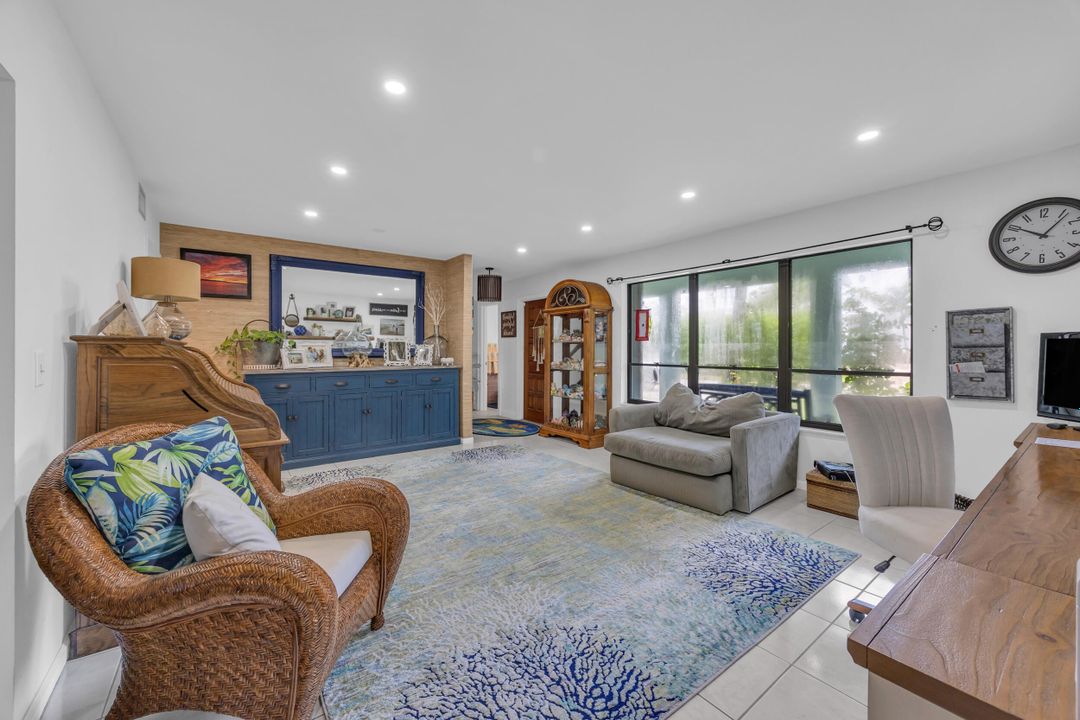 На продажу: $5,695,000 (4 спален, 3 ванн, 2801 Квадратных фут)