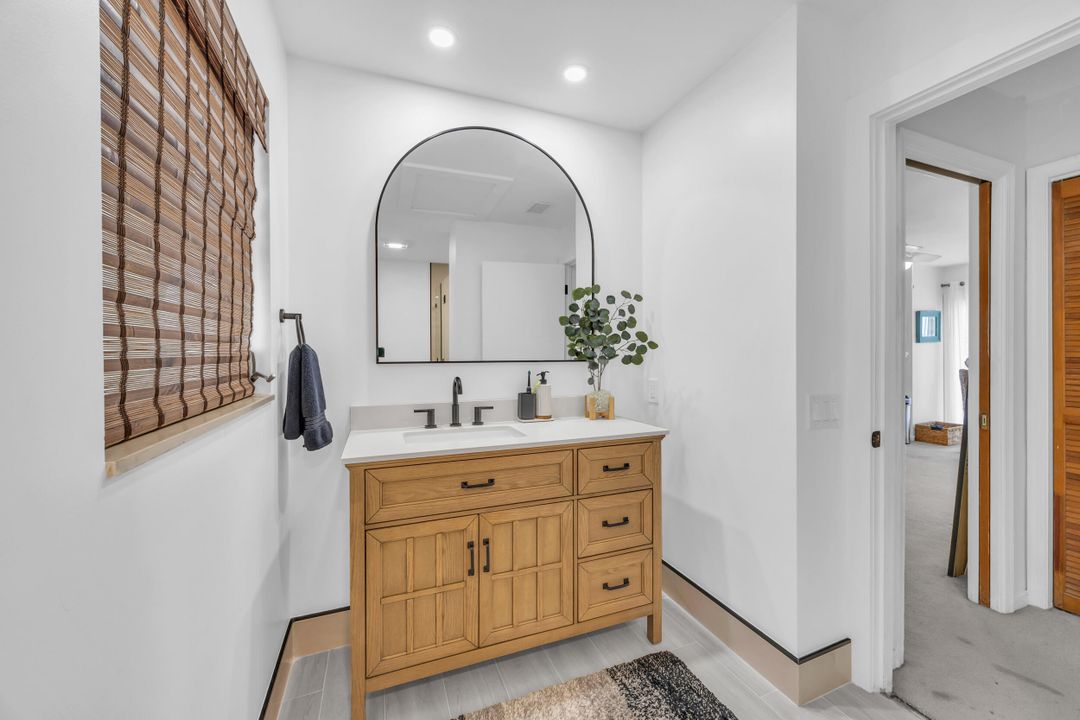 На продажу: $5,695,000 (4 спален, 3 ванн, 2801 Квадратных фут)