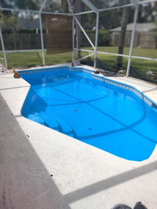 Active With Contract: $299,500 (3 beds, 2 baths, 1344 Square Feet)