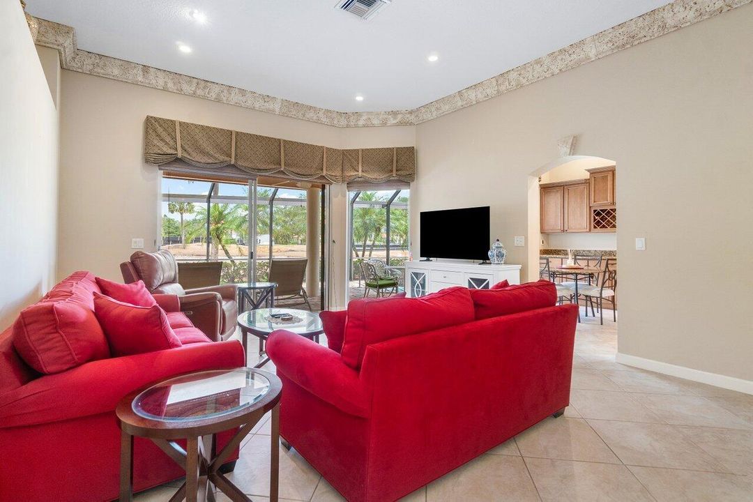 For Rent: $8,500 (3 beds, 2 baths, 1632 Square Feet)