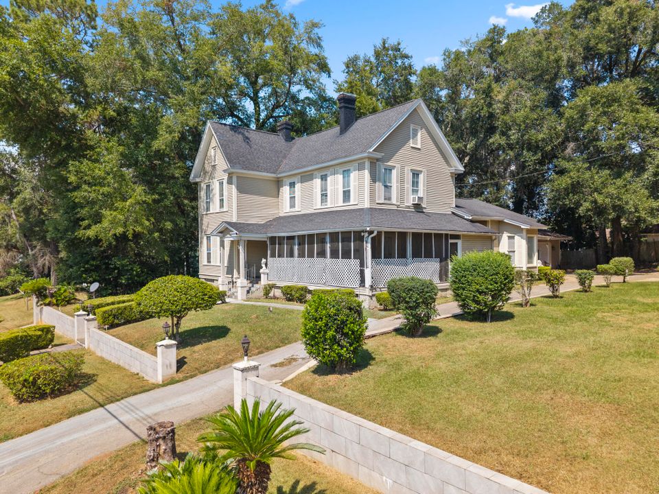 待售: $279,000 (4 贝兹, 2 浴室, 3612 平方英尺)