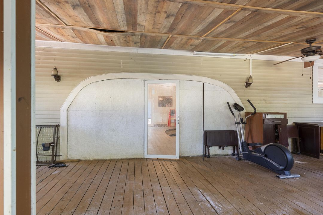 待售: $279,000 (4 贝兹, 2 浴室, 3612 平方英尺)