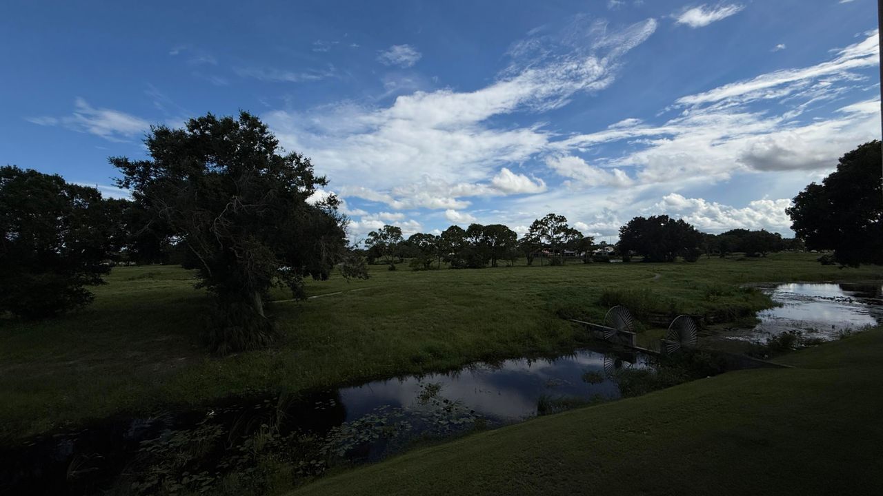 合同活跃: $2,350 (3 贝兹, 2 浴室, 1200 平方英尺)
