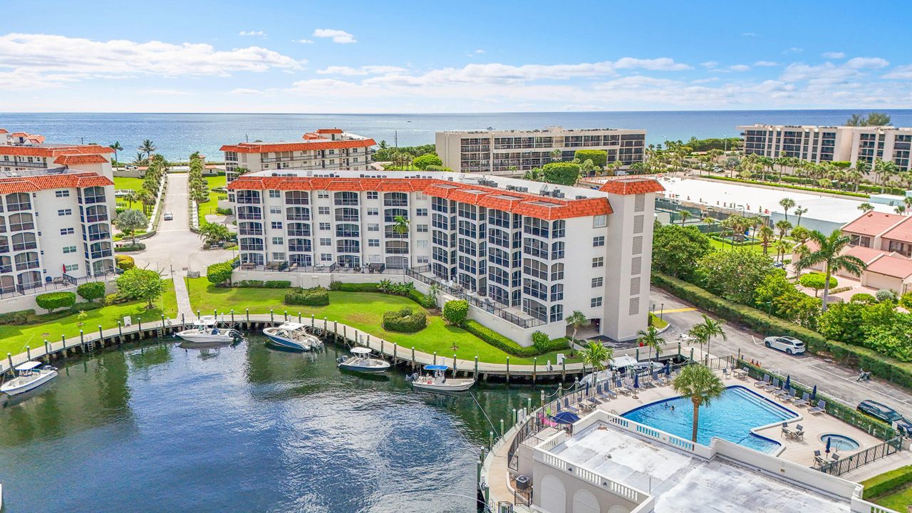 Под контрактом: $3,700 (1 спален, 1 ванн, 802 Квадратных фут)