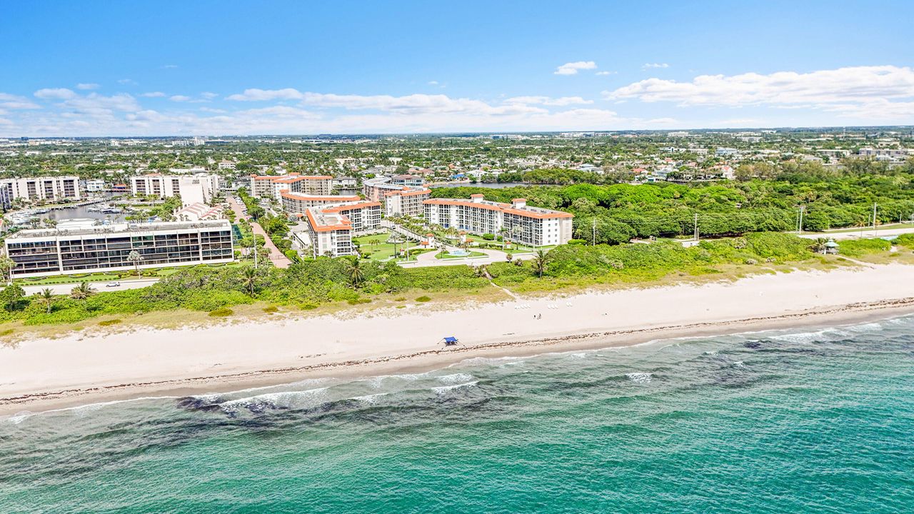 Под контрактом: $3,700 (1 спален, 1 ванн, 802 Квадратных фут)