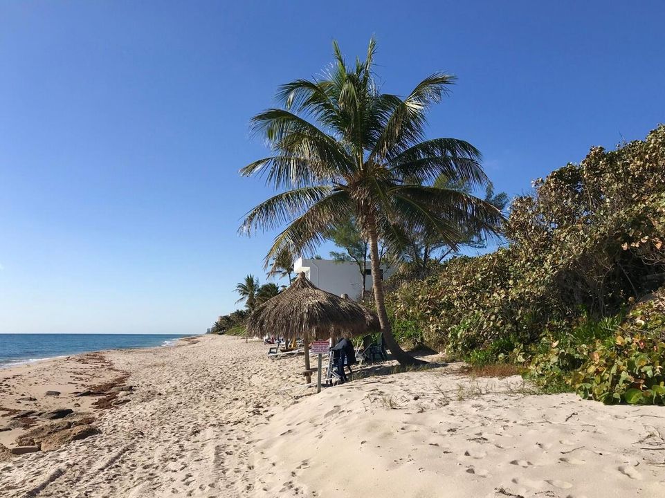 Active With Contract: $1,175,000 (2 beds, 2 baths, 2011 Square Feet)