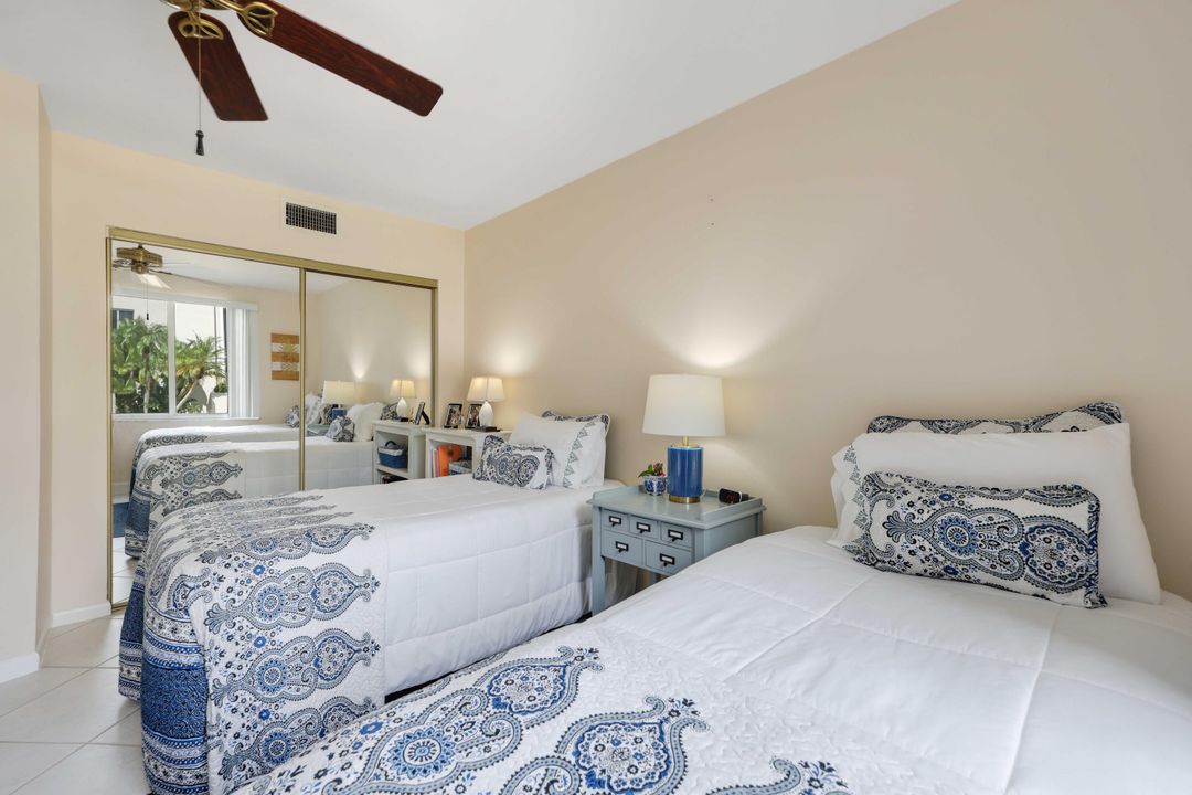 En Venta: $250,000 (2 camas, 2 baños, 1126 Pies cuadrados)