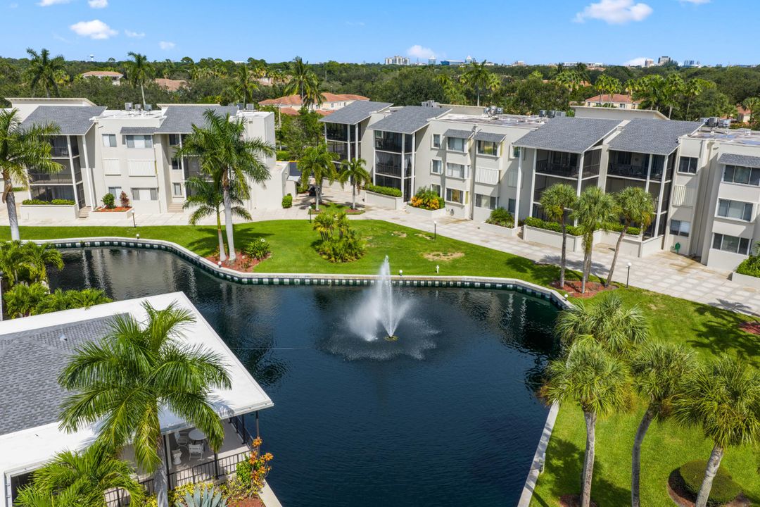 En Venta: $250,000 (2 camas, 2 baños, 1126 Pies cuadrados)