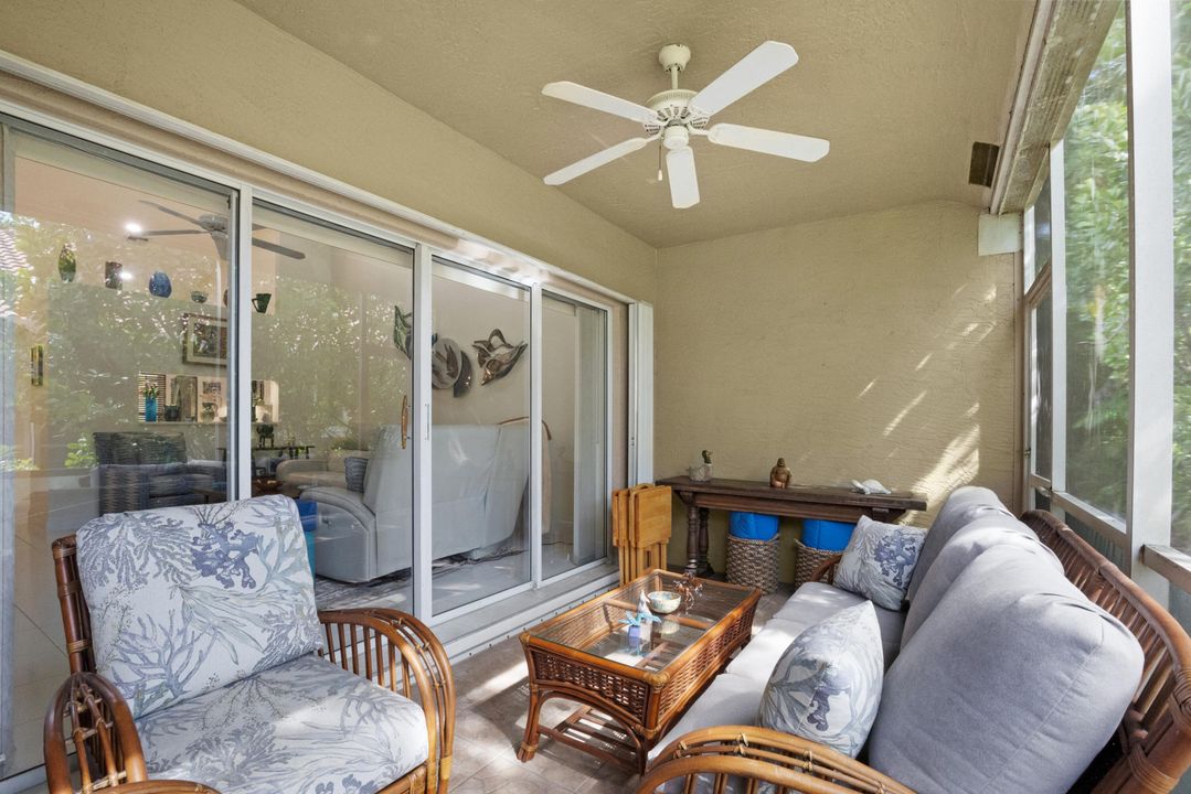 合同活跃: $359,900 (2 贝兹, 2 浴室, 1500 平方英尺)