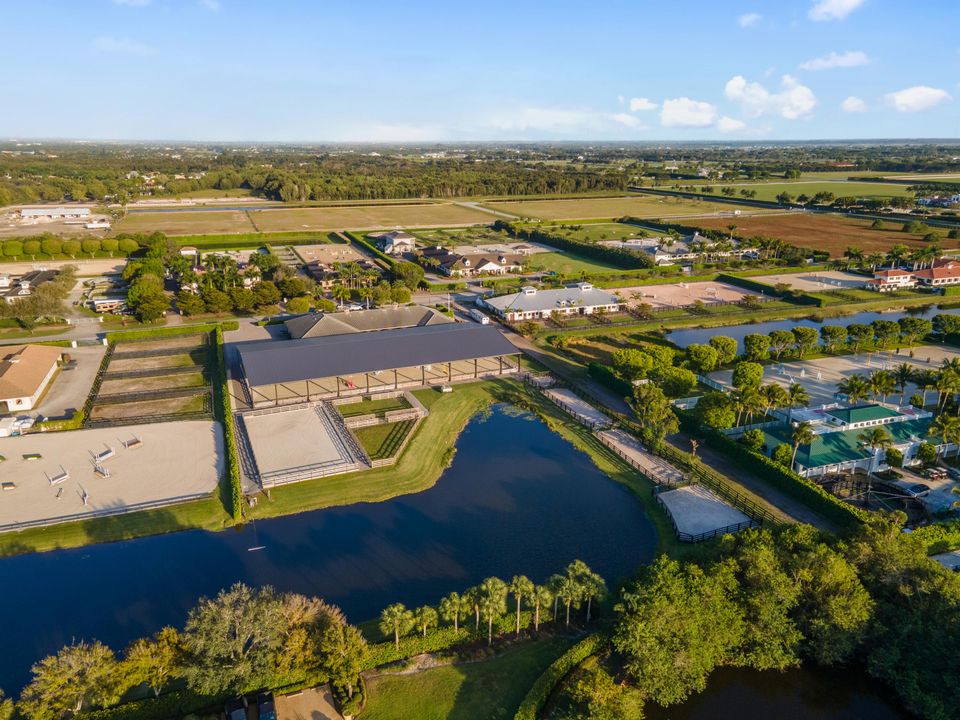 En Venta: $10,975,000 (1 camas, 2 baños, 1580 Pies cuadrados)