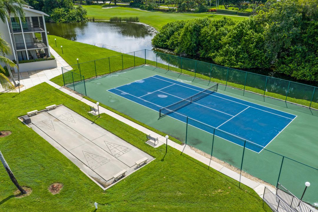 En Venta: $250,000 (2 camas, 2 baños, 1126 Pies cuadrados)