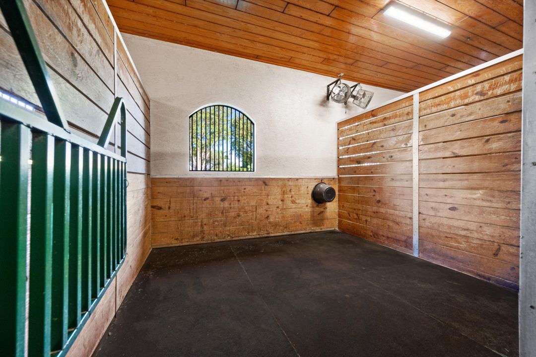 En Venta: $10,975,000 (1 camas, 2 baños, 1580 Pies cuadrados)