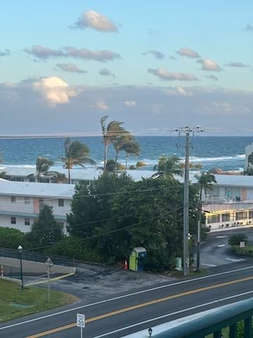 For Rent: $7,000 (2 beds, 2 baths, 1270 Square Feet)