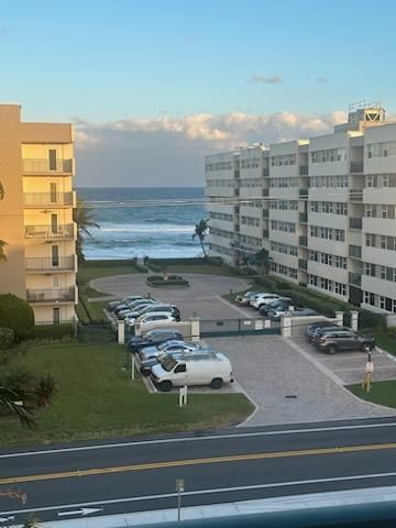 For Rent: $7,000 (2 beds, 2 baths, 1270 Square Feet)