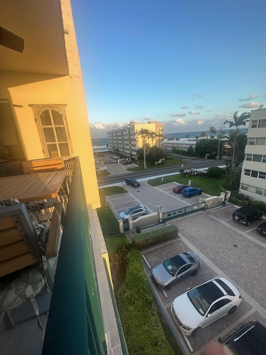 For Rent: $7,000 (2 beds, 2 baths, 1270 Square Feet)