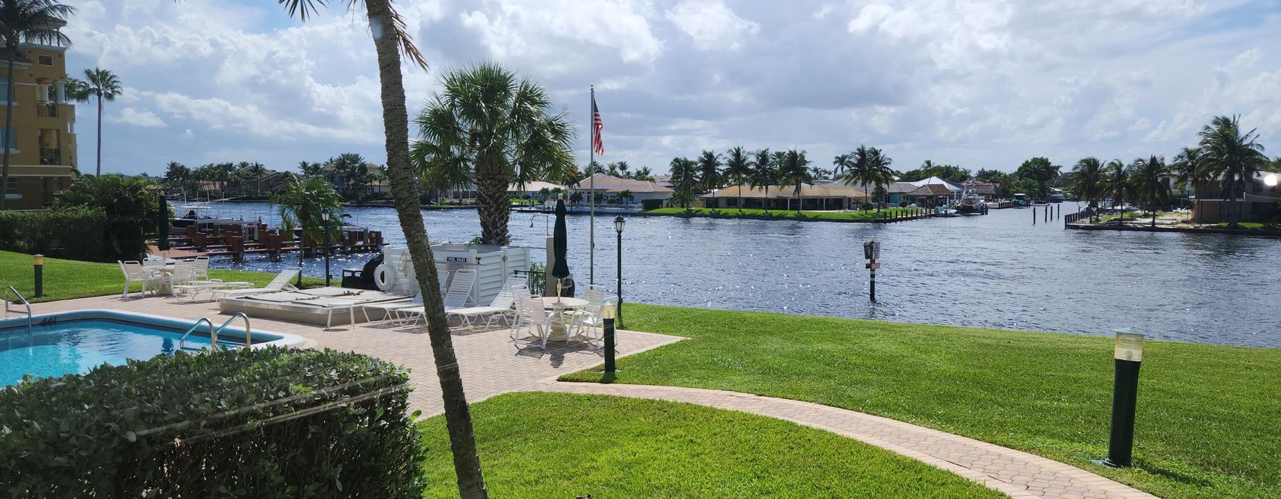 For Rent: $7,000 (2 beds, 2 baths, 1270 Square Feet)