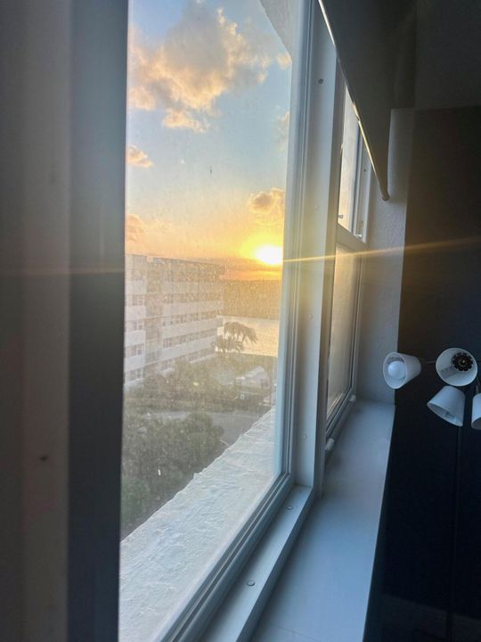 For Rent: $7,000 (2 beds, 2 baths, 1270 Square Feet)