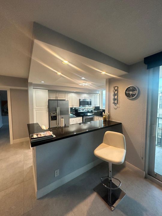 For Rent: $7,000 (2 beds, 2 baths, 1270 Square Feet)